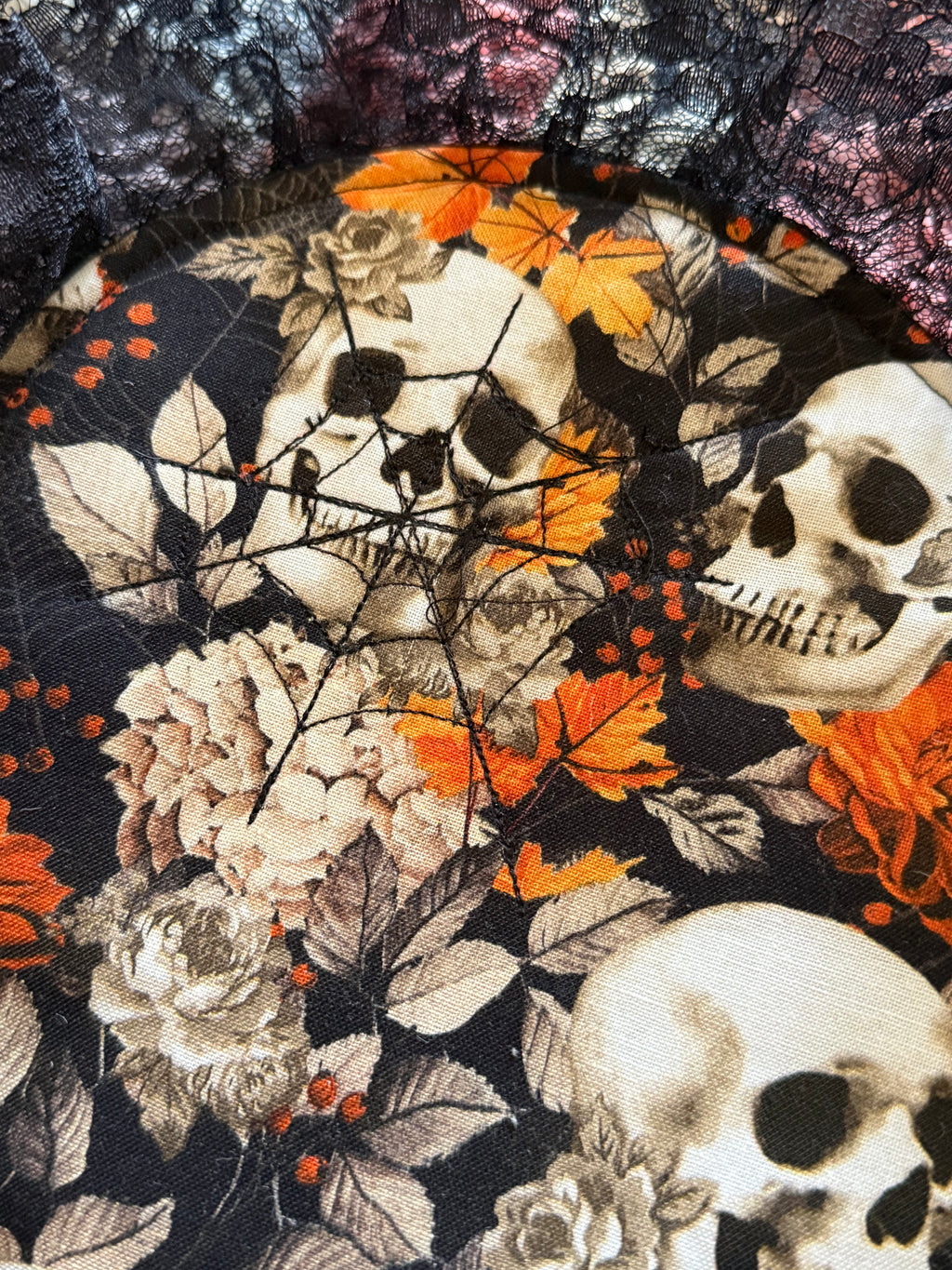 Mini skulls and roses